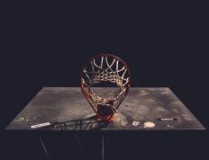 开云体育官方网站-冷血三分与谦卑热泪，爱德华兹的救赎之夜