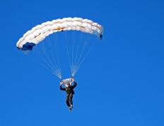 开云体育app-齿轮与密码，为何昨夜西班牙的德比与达拉斯的逆袭共享同一种心跳