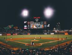 开云体育APP下载-硬核之盾与绿茵博弈，阿劳霍关键战不手软，亚特兰大如何完成对曼城的战术压制