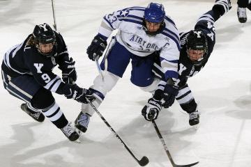 开云体育入口-新奥尔良之魂，布伦森关键时刻奏响鹈鹕翻盘76人的壮丽交响