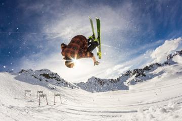 开云体育入口-听牌险局与火热獠牙，黄鸭组合力助马来西亚队惊险取胜印尼