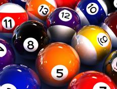 开云体育平台APP-红魔觉醒，当法拉利以雷霆之势碾压阿斯顿·马丁，周冠宇如何带队加冕？