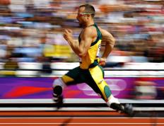 开云官方app入口-为了紧扣唯一性，我设计了一个跨越时空的叙事角度