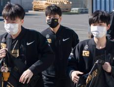 开云体育app-C9碾压T1，Zeus拿下关键大龙顶尖较量淘汰赛，技惊四座的简单介绍