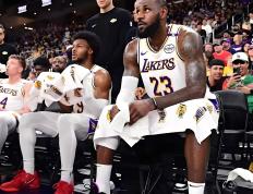 开云体育下载-NBA季前赛战绩揭晓，湖人队表现惊艳的简单介绍