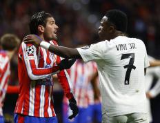 开云体育app-比利亚雷亚尔主场战平皇马，赢得宝贵一分