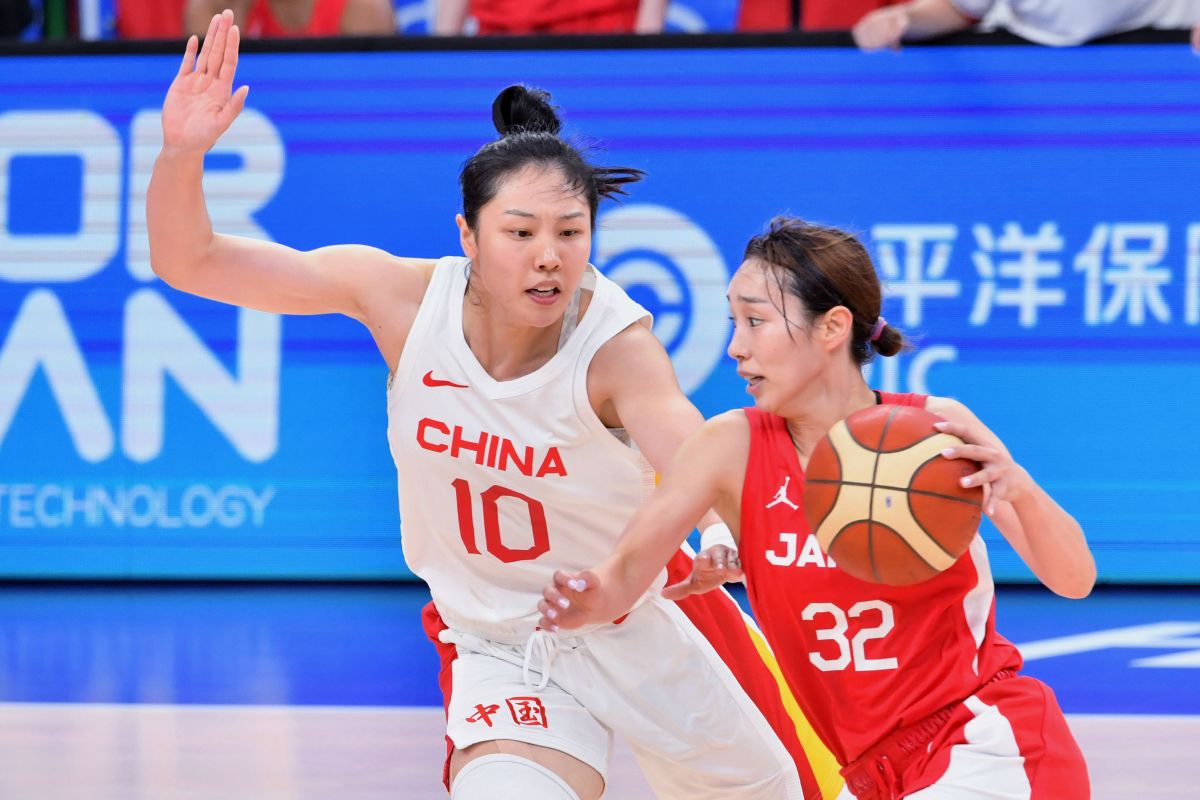 开云体育官方网站-罗马尼亚女篮战胜卫冕冠军，晋级决赛