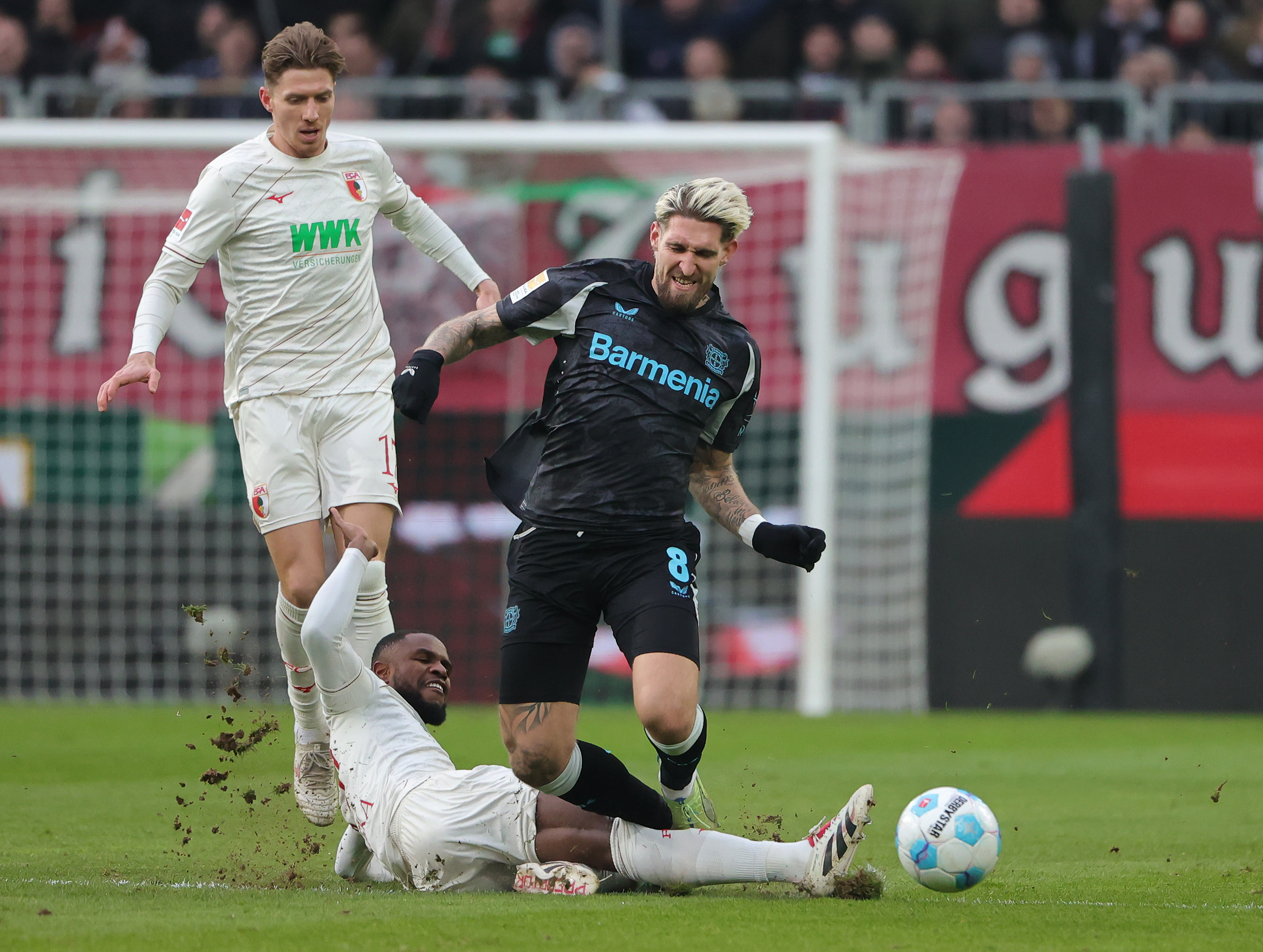 开云官方app入口-方便生活！柏林赫塔球员助球队战胜强敌