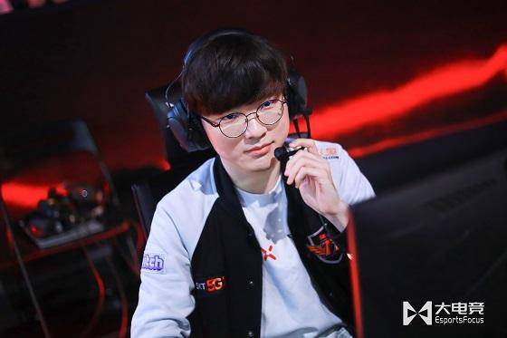 开云体育入口-DRX绝杀T1，Clid打出惊人五杀焦点之战半决赛，引爆全场热议