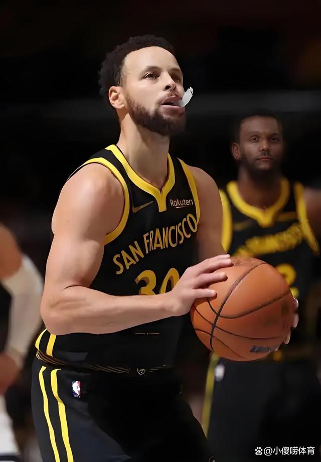 开云体育官方网站-勇士再战胜雷霆，库里神勇无敌