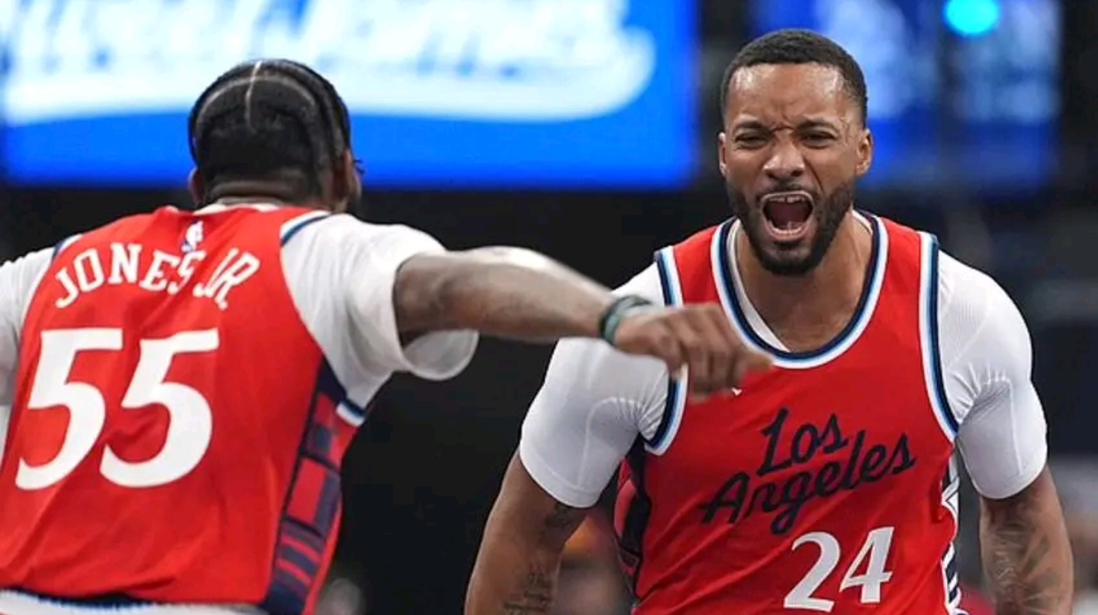 开云体育app-快船大胜黄蜂,乔治状态回勇