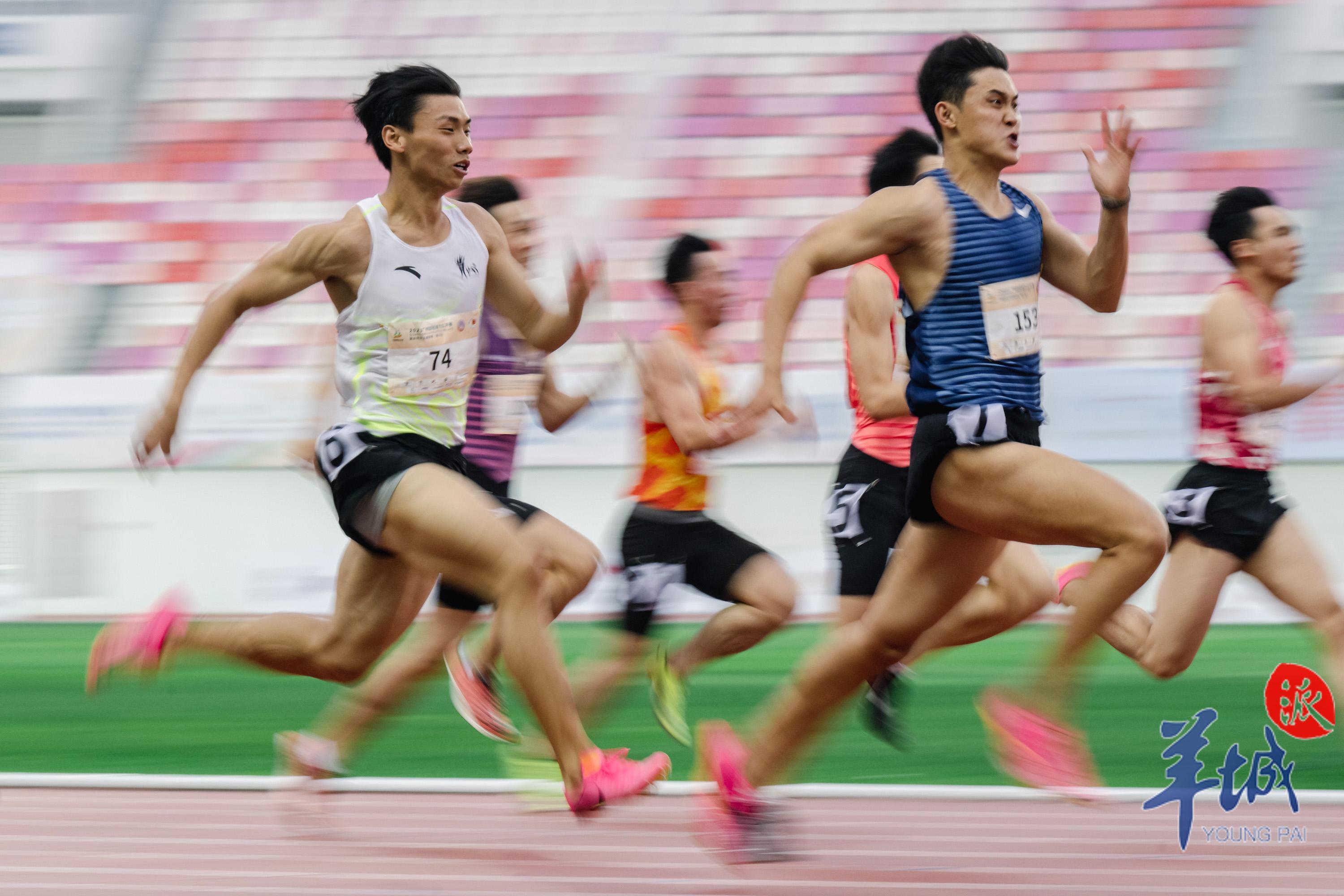 开云官网-运动员们在角逐中凝聚力量，向着胜利冲刺