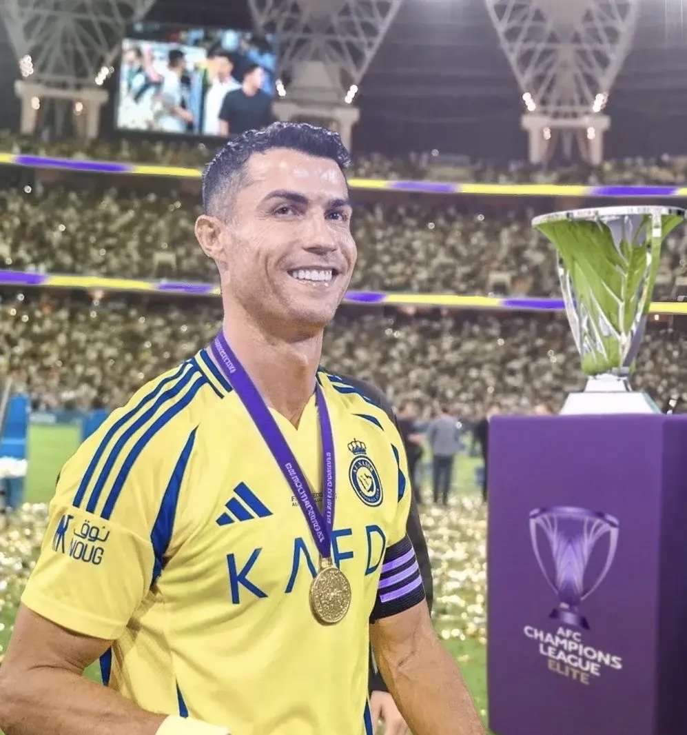 开云体育下载-曼联0-0皇马，C罗情调还不够好